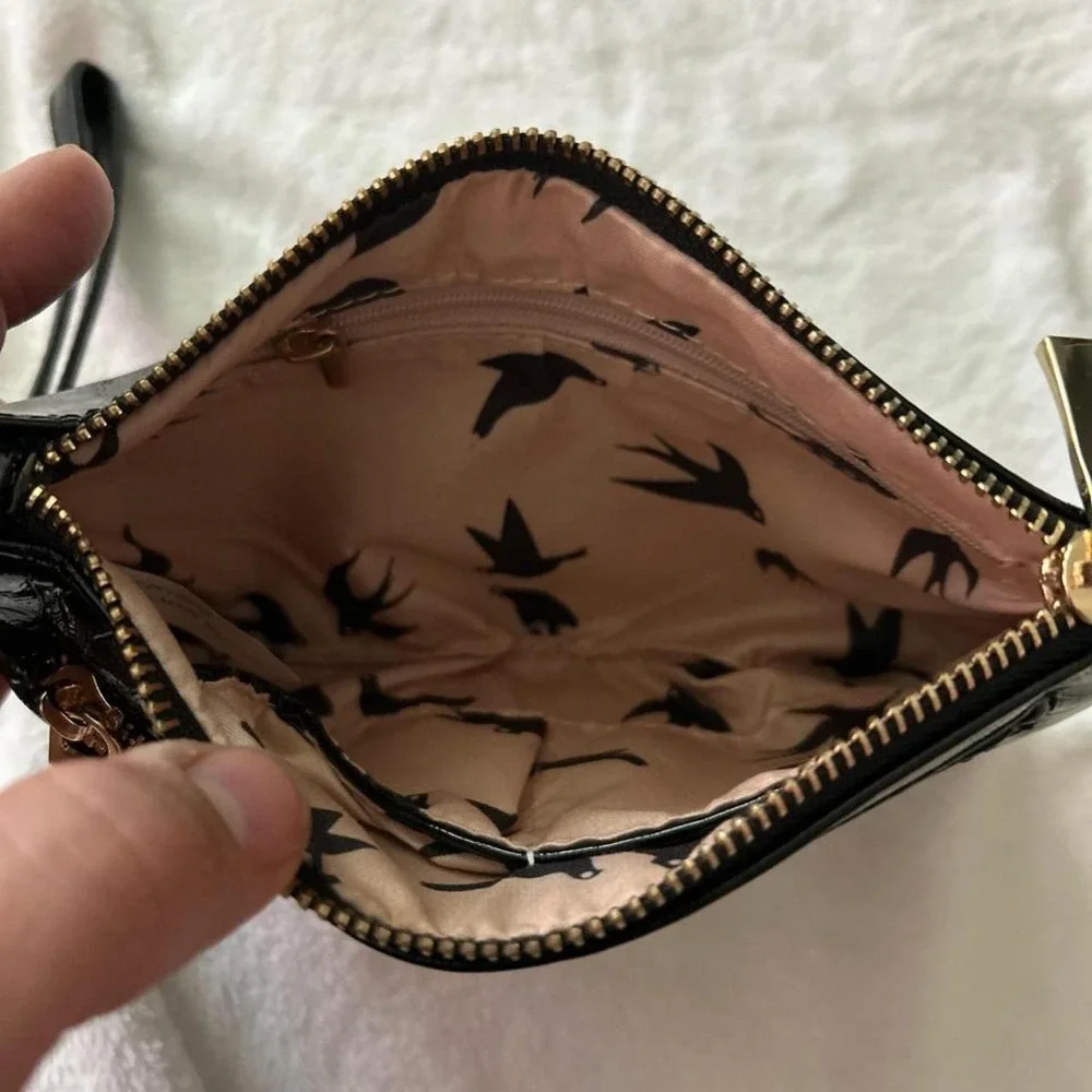 N/A vegan leather